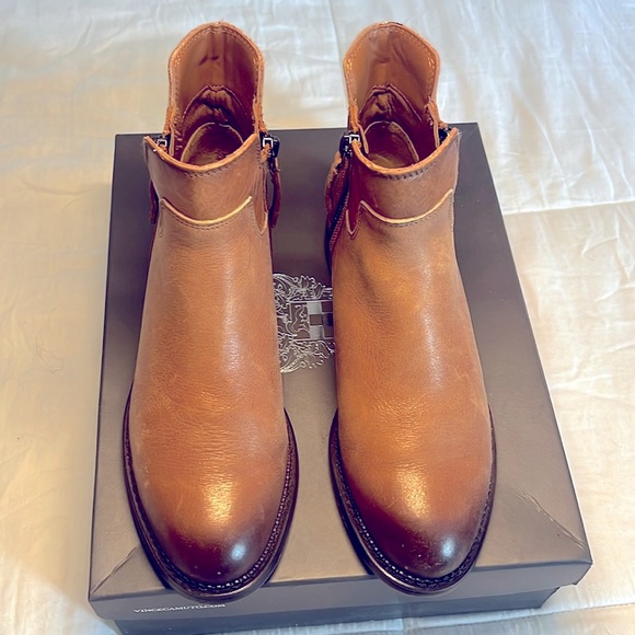 Franco Sarto Shoes - 💎Franco Sarto booties💎